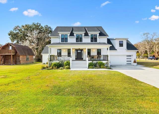 Property at 4777 CR 306a, Lake Panasoffkee, FL 33538, 3 beds, 2.5 baths