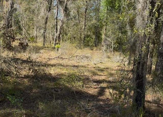 Property at 13921 SE 26th St, Morriston, FL 32668
