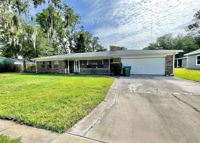Property at 10919 NW 61st Ter, Alachua, FL 32615, 3 beds, 2 baths
