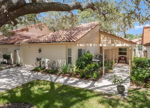 Property at 1054 W Pebble Beach Cir, Winter Springs, FL 32708, 2 beds, 2 baths