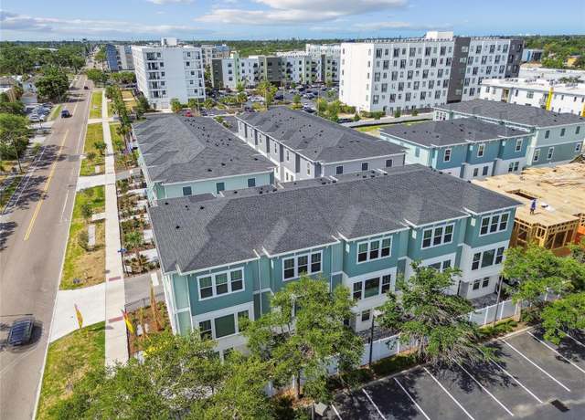 Property at 3113 4th Ter N, St Petersburg, FL 33713, 3 beds, 3.5 baths