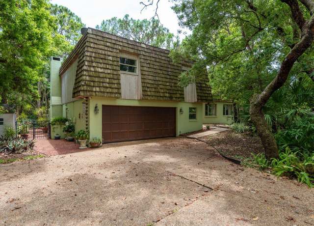 Property at 2279 Ranchette Ln, Dunedin, FL 34698, 4 beds, 3 baths