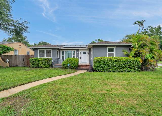 Property at 1601 14th St N, St Petersburg, FL 33704, 2 beds, 2 baths