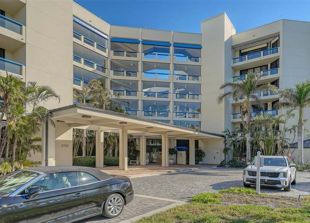 Property at 2110 Harbourside Dr #522, Longboat Key, FL 34228, 3 beds, 2 baths