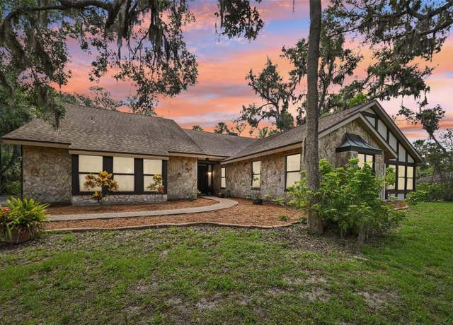 Property at 1509 Shadow Ridge Cir, Sarasota, FL 34240, 3 beds, 2 baths