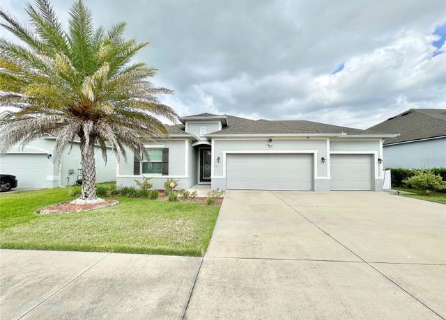 Property at 933 NW 251st Dr, Newberry, FL 32669, 4 beds, 2 baths