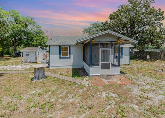 Property at 6957 Plymouth Sorrento Rd, Apopka, FL 32712, 3 beds, 2 baths
