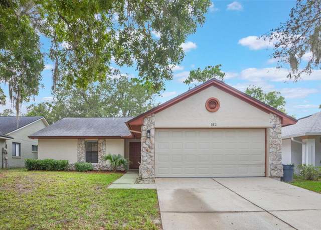 Property at 512 Holbrook Cir, Lake Mary, FL 32746, 4 beds, 2 baths