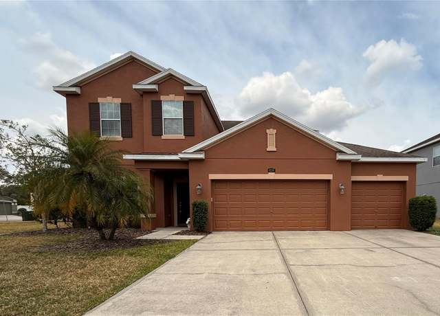 Property at 4210 Pacente Loop, Zephyrhills, FL 33543, 5 beds, 3 baths