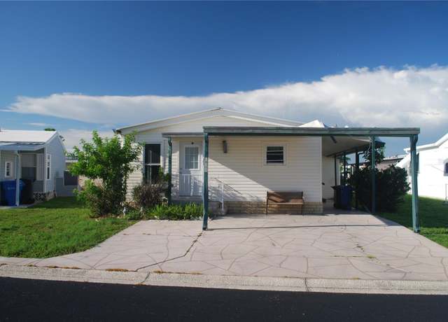 Property at 195 N Saint Thomas Cir, Apollo Beach, FL 33572, 2 beds, 2 baths