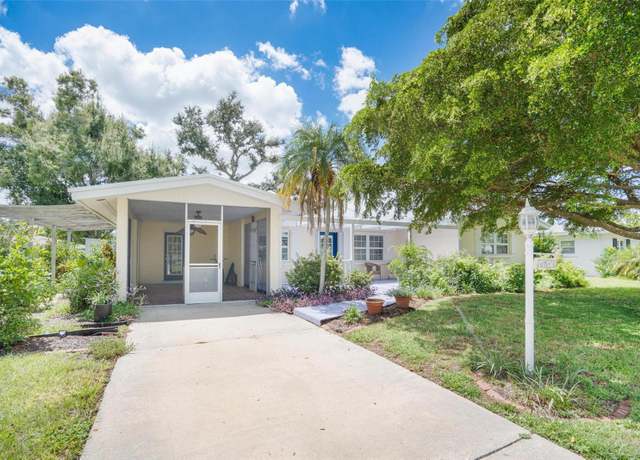 Property at 3040 New England St, Sarasota, FL 34231, 2 beds, 1 bath