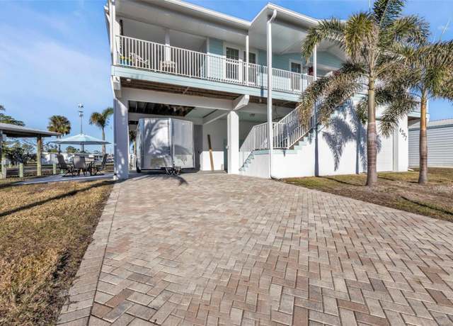 Property at 4297 Nettle Rd, Port Charlotte, FL 33953, 2 beds, 2.5 baths