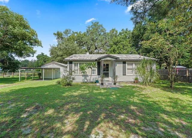 Property at 521 3rd Ave, Wildwood, FL 34785, 2 beds, 1 bath