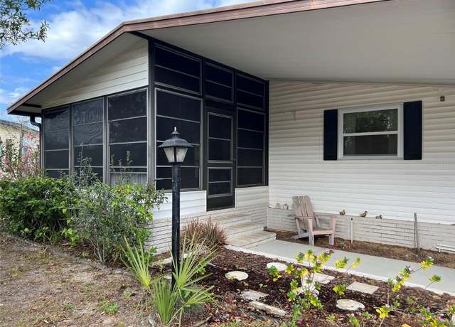 Property at 222 Palmer Park Ln, Davenport, FL 33897, 2 beds, 2 baths