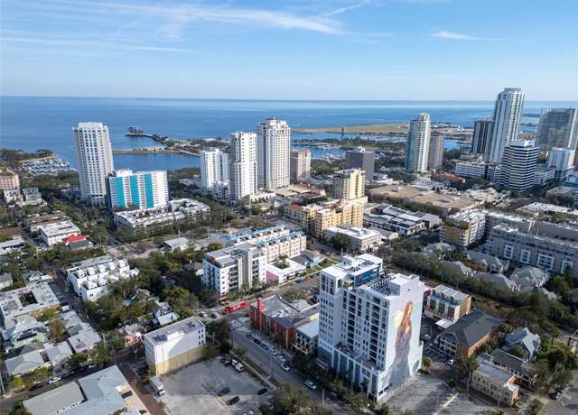 Property at 226 5th Ave N #706, St Petersburg, FL 33701, 2 beds, 2.5 baths