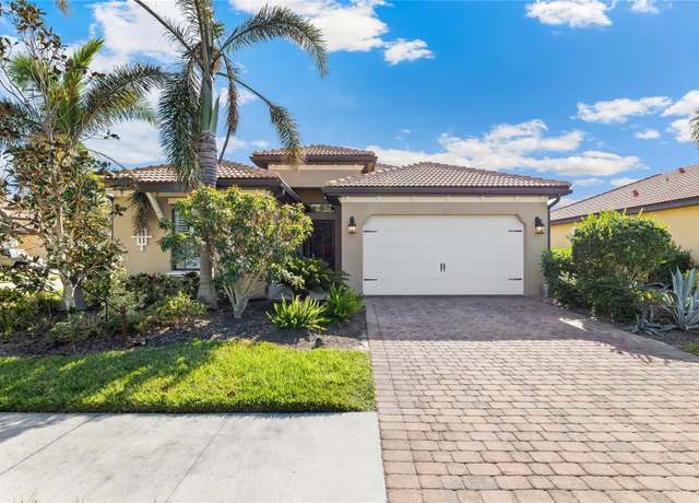 Property at 655 Resolute St, Nokomis, FL 34275, 3 beds, 2 baths