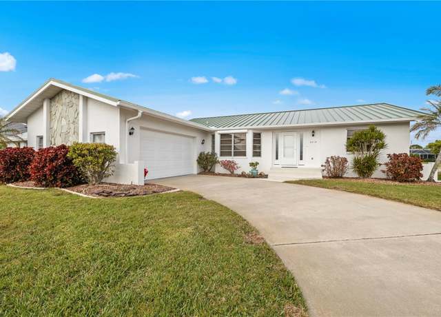 Property at 2218 Cassino Ct, Punta Gorda, FL 33950, 3 beds, 2 baths