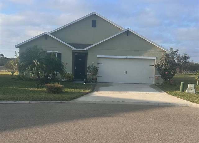 Property at 3629 Maidencain St, Clermont, FL 34714, 4 beds, 2 baths