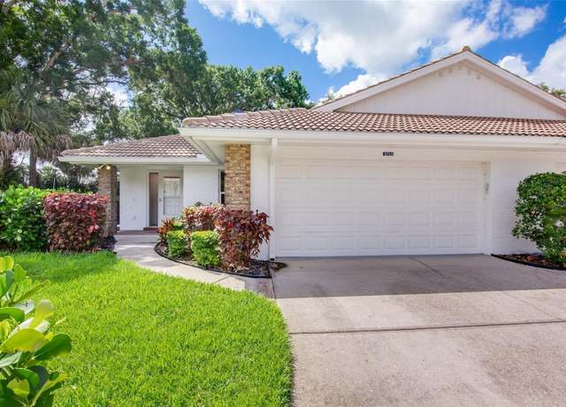 Property at 5723 Garden Lakes Dr, Bradenton, FL 34203, 2 beds, 2 baths