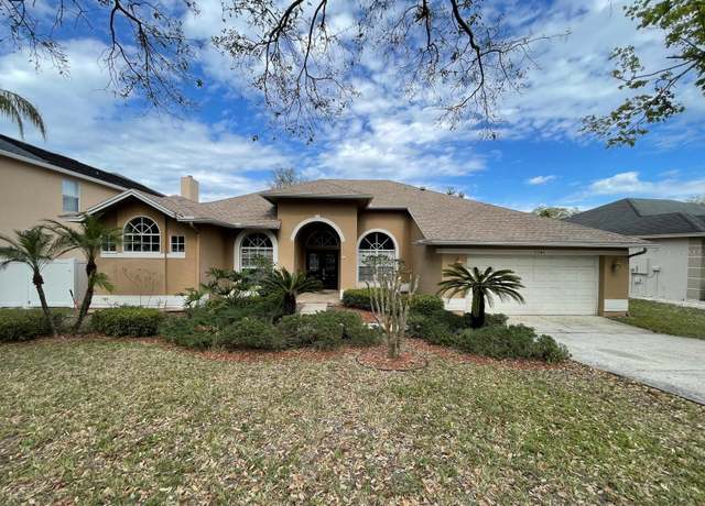 Property at 7741 Bardmoor Hill Cir, Orlando, FL 32835, 4 beds, 2 baths
