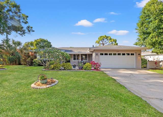 Property at 2701 65th Ave S, St Petersburg, FL 33712, 2 beds, 1.5 baths