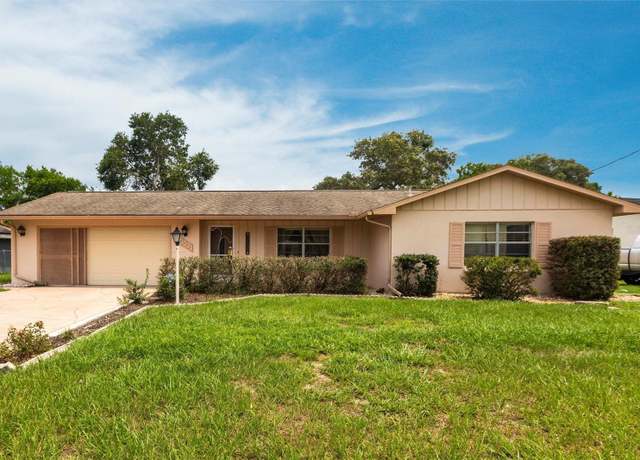 Property at 10031 Hayward Rd, Spring Hill, FL 34608, 2 beds, 2 baths