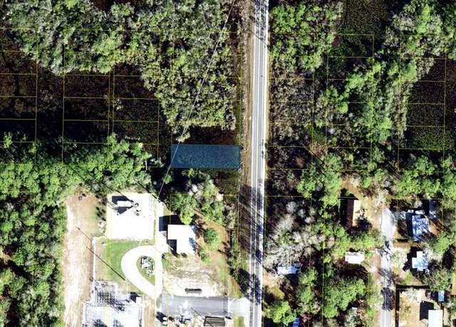 Property at 1301 Tallahassee St, Carrabelle, FL 32322