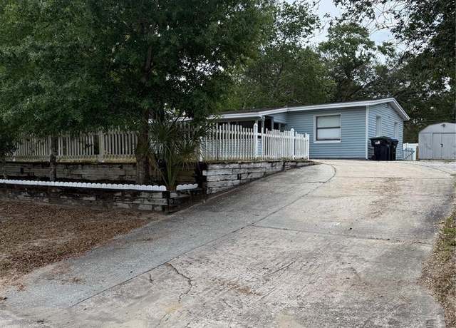 Property at 1238 Lakecrest Dr, Apopka, FL 32703, 2 beds, 2 baths
