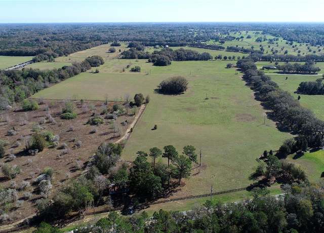 Property at 823 SE 116th Place Rd, Ocala, FL 34480