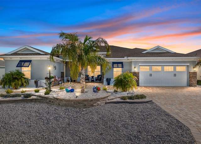 Property at 10293 SW 96th Ln, Ocala, FL 34481, 2 beds, 3 baths