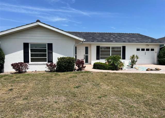 Property at 4908 Commonwealth Rd, Palmetto, FL 34221, 2 beds, 2 baths