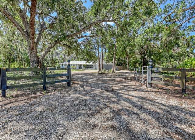 Property at 6990 Richardson Rd, Sarasota, FL 34240, 4 beds, 3 baths