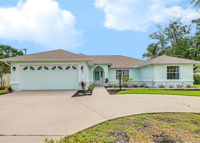 Property at 7 Westgate Ln, Palm Coast, FL 32164, 3 beds, 2 baths