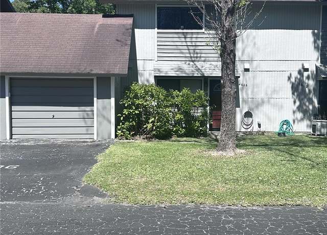Property at 4606 NW 41st Pl #107, Gainesville, FL 32606, 3 beds, 2.5 baths