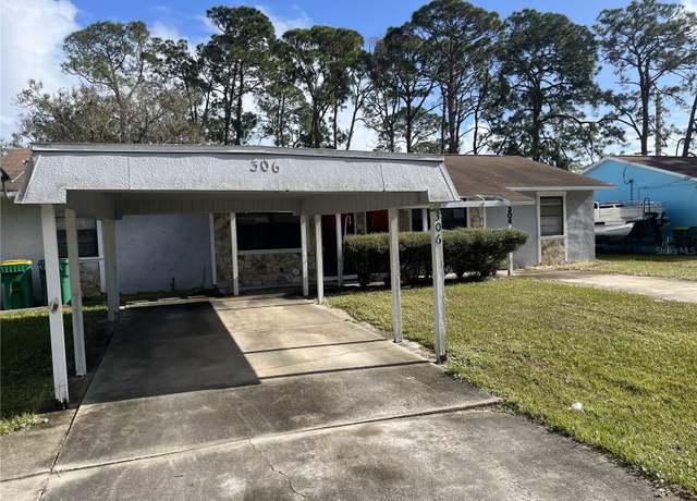 Property at 306 Palm Ave, Cocoa, FL 32922, 4 beds, 2 baths