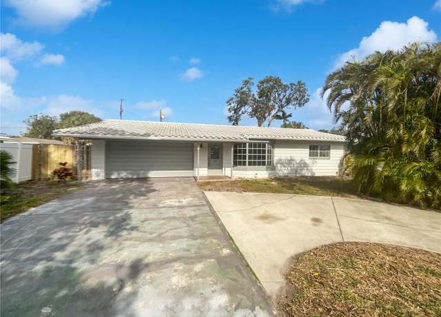 Property at 11397 86th Ave, Seminole, FL 33772, 2 beds, 2 baths