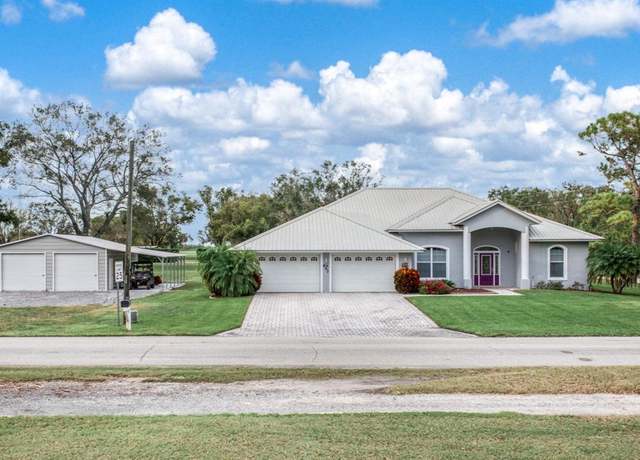 Property at 897 Entrance Rd, Avon Park, FL 33825, 3 beds, 2 baths