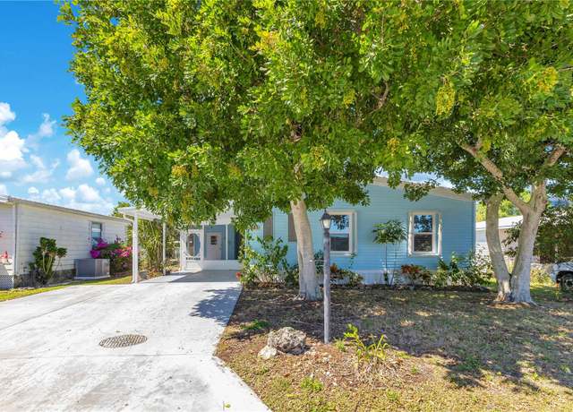 Property at 203 NE 8th Ave, Okeechobee, FL 34972, 2 beds, 2 baths