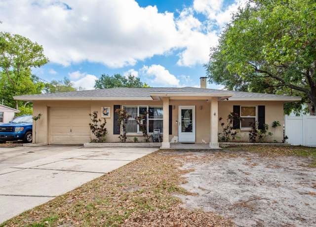 Property at 333 Acropolis Dr, Dunedin, FL 34698, 2 beds, 1 bath