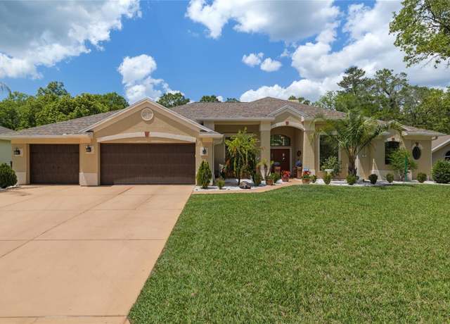 Property at 49 Cactus, Homosassa, FL 34446, 3 beds, 2.5 baths