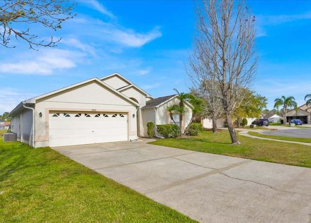 Property at 1010 Prey Ct, Kissimmee, FL 34746, 4 beds, 3 baths