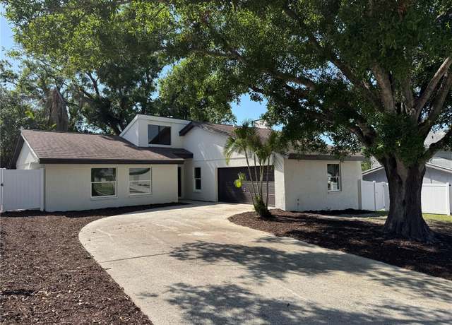 Property at 3924 Orchard Hill Cir, Palm Harbor, FL 34684, 3 beds, 2 baths