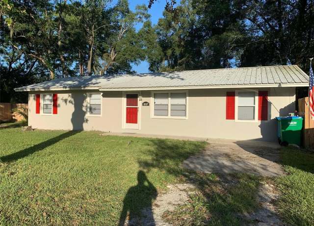 Property at 18327 NW 237th St, High Springs, FL 32643, 3 beds, 1.5 baths