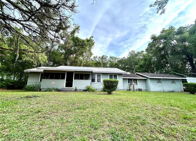 Property at 2409 NW 7th St, Ocala, FL 34475, 3 beds, 2 baths