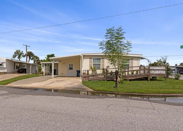 Property at 4906 Sea Island Ave, Sarasota, FL 34234, 2 beds, 2 baths