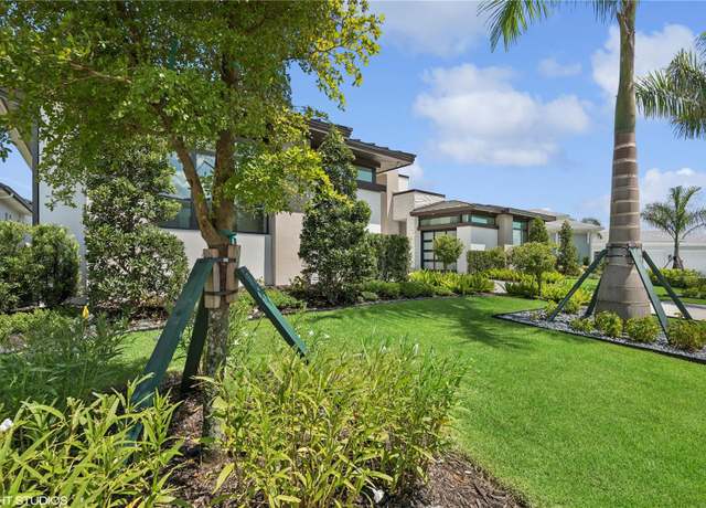 Property at 10411 Via Parma Way, Miromar Lakes, FL 33913, 3 beds, 4.5 baths