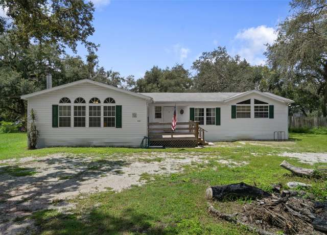 Property at 4703 Foster Ln, Zephyrhills, FL 33541, 3 beds, 2 baths