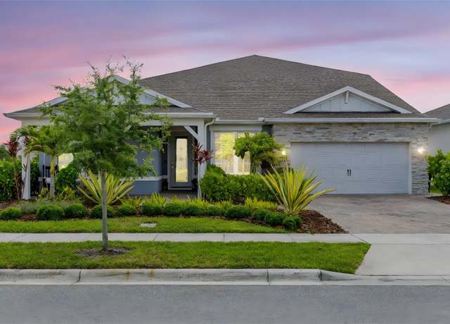 Property at 13807 Tybee Beach Ln, Orlando, FL 32827, 5 beds, 3.5 baths