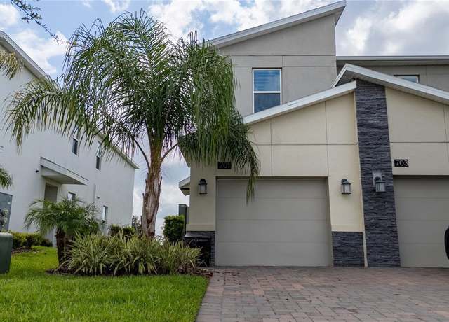 Property at 701 Ocean Course Ave, Davenport, FL 33896, 2 beds, 2 baths