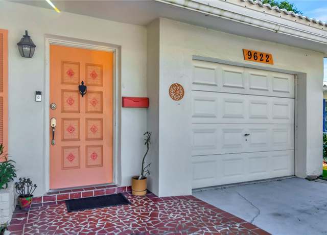 Property at 9622 41st Way N, Pinellas Park, FL 33782, 2 beds, 1 bath